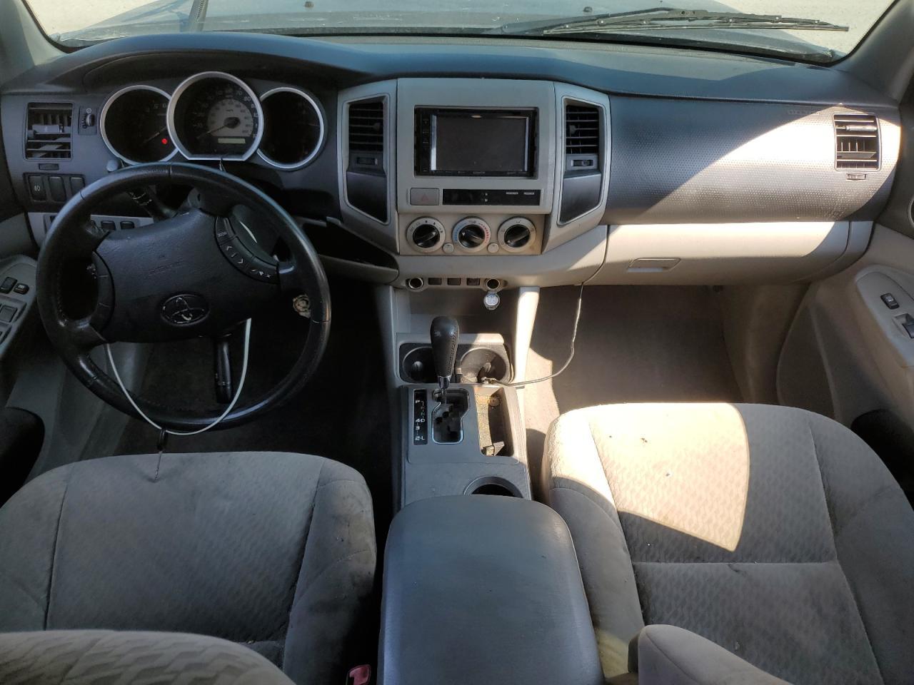 2011 TOYOTA TACOMA
