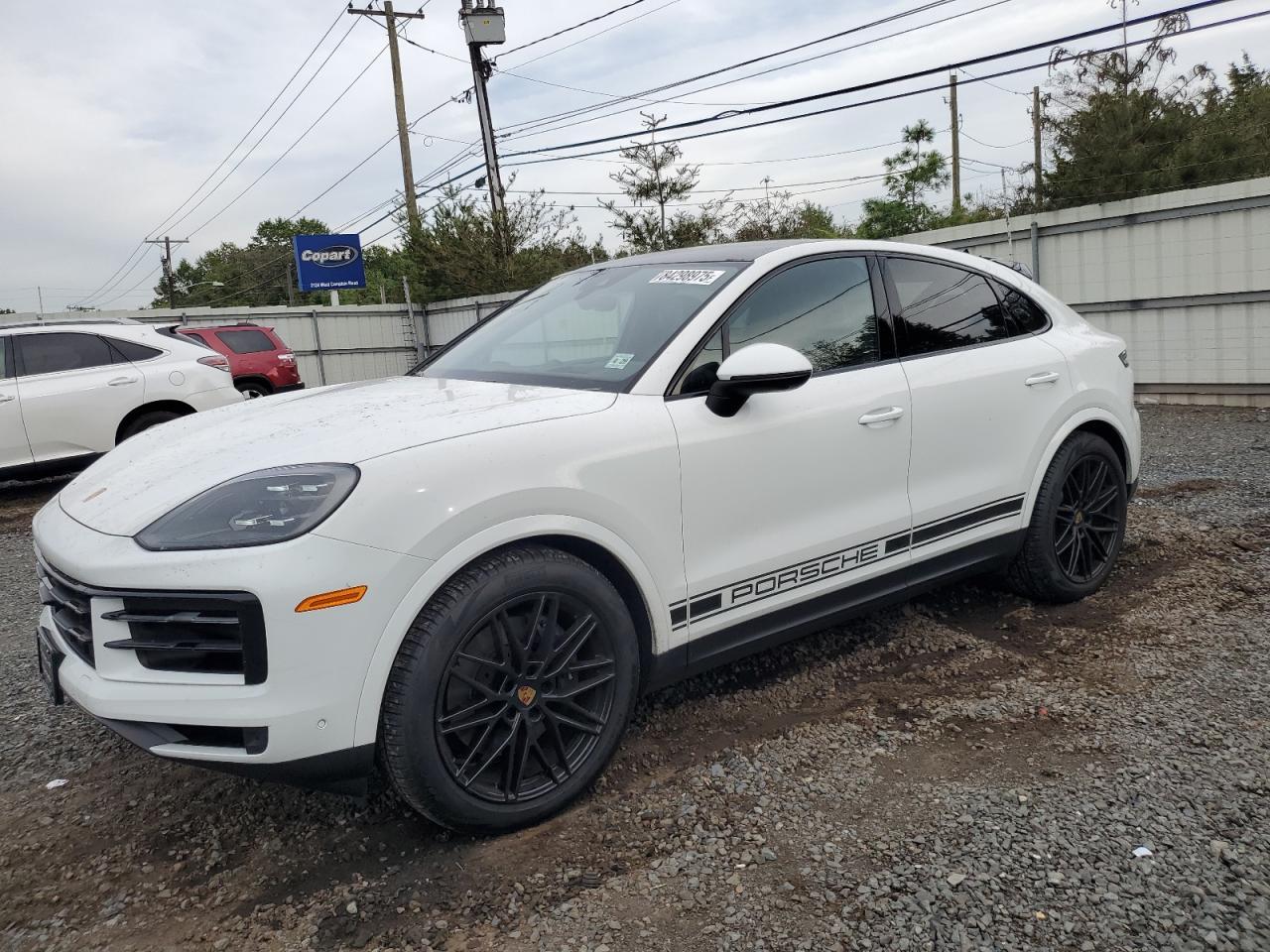 2024 PORSCHE CAYENNE