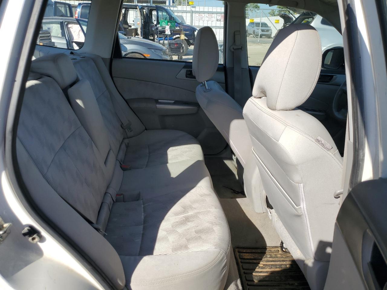 2010 SUBARU FORESTER