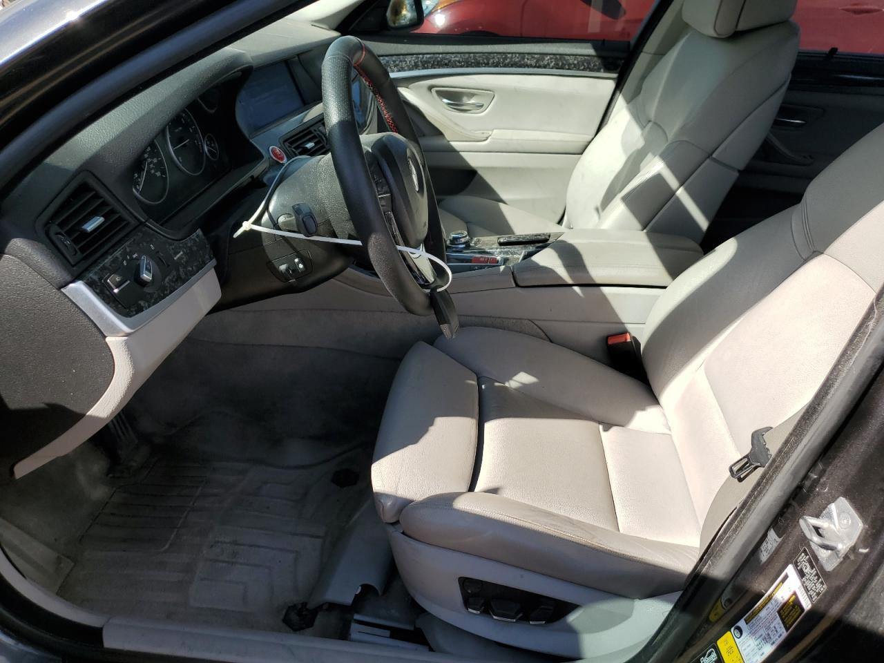 2011 BMW 5 series
