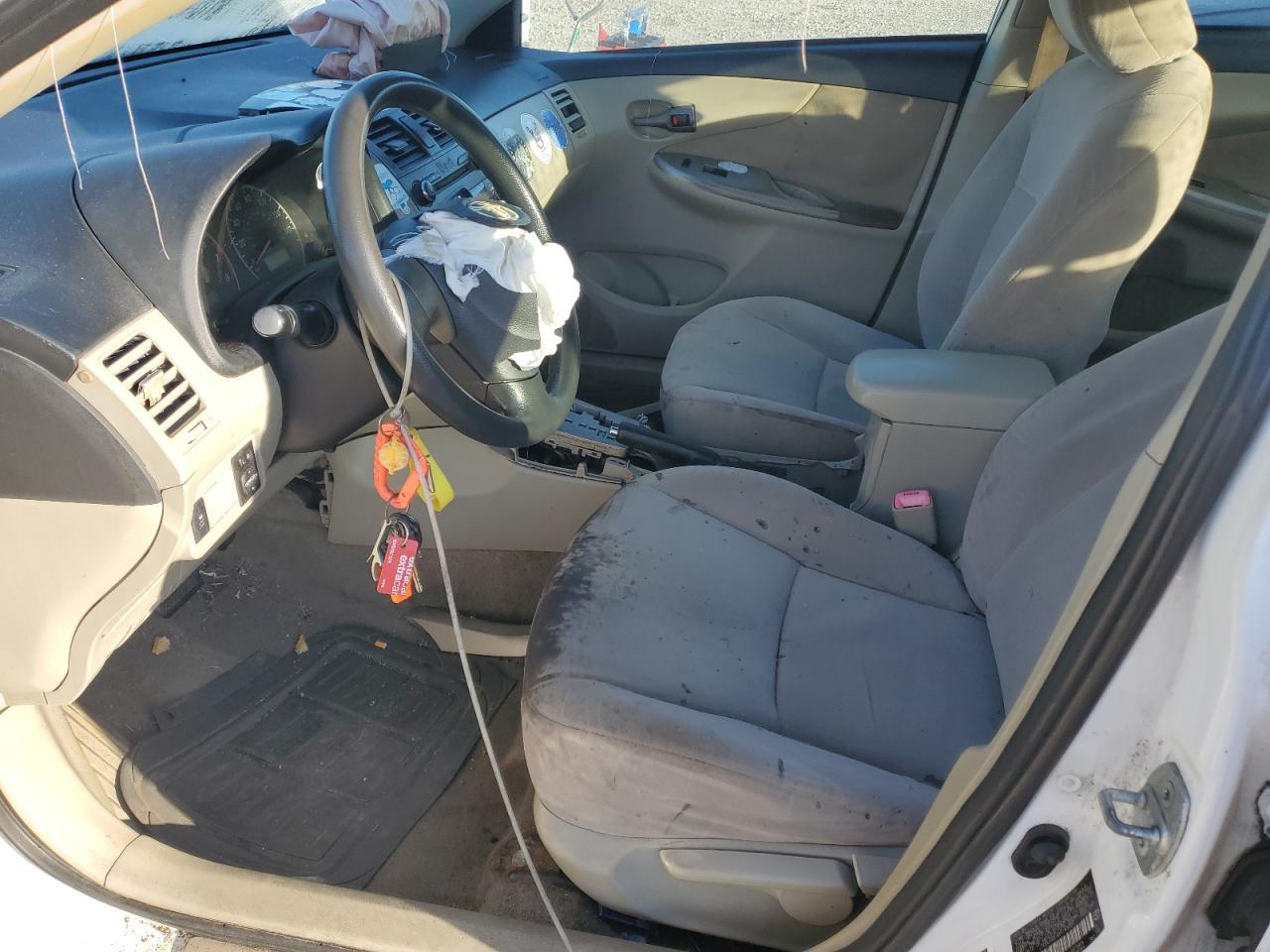 2011 TOYOTA COROLLA