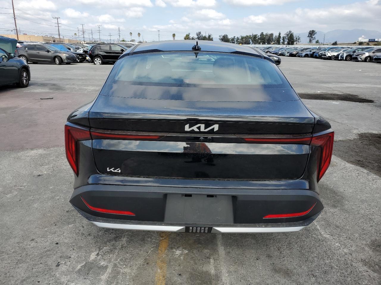 2025 KIA K4