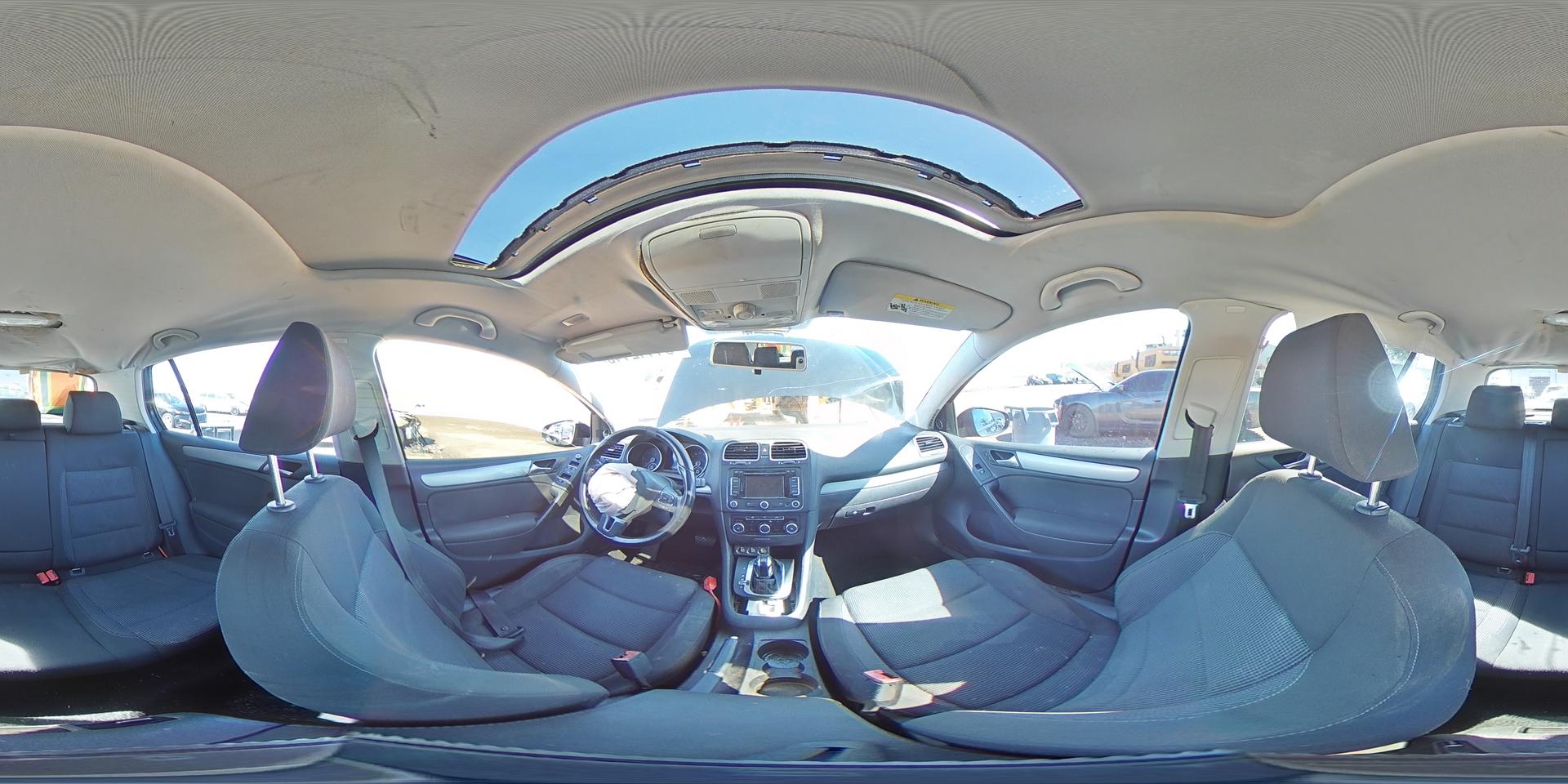 2012 VOLKSWAGEN GOLF