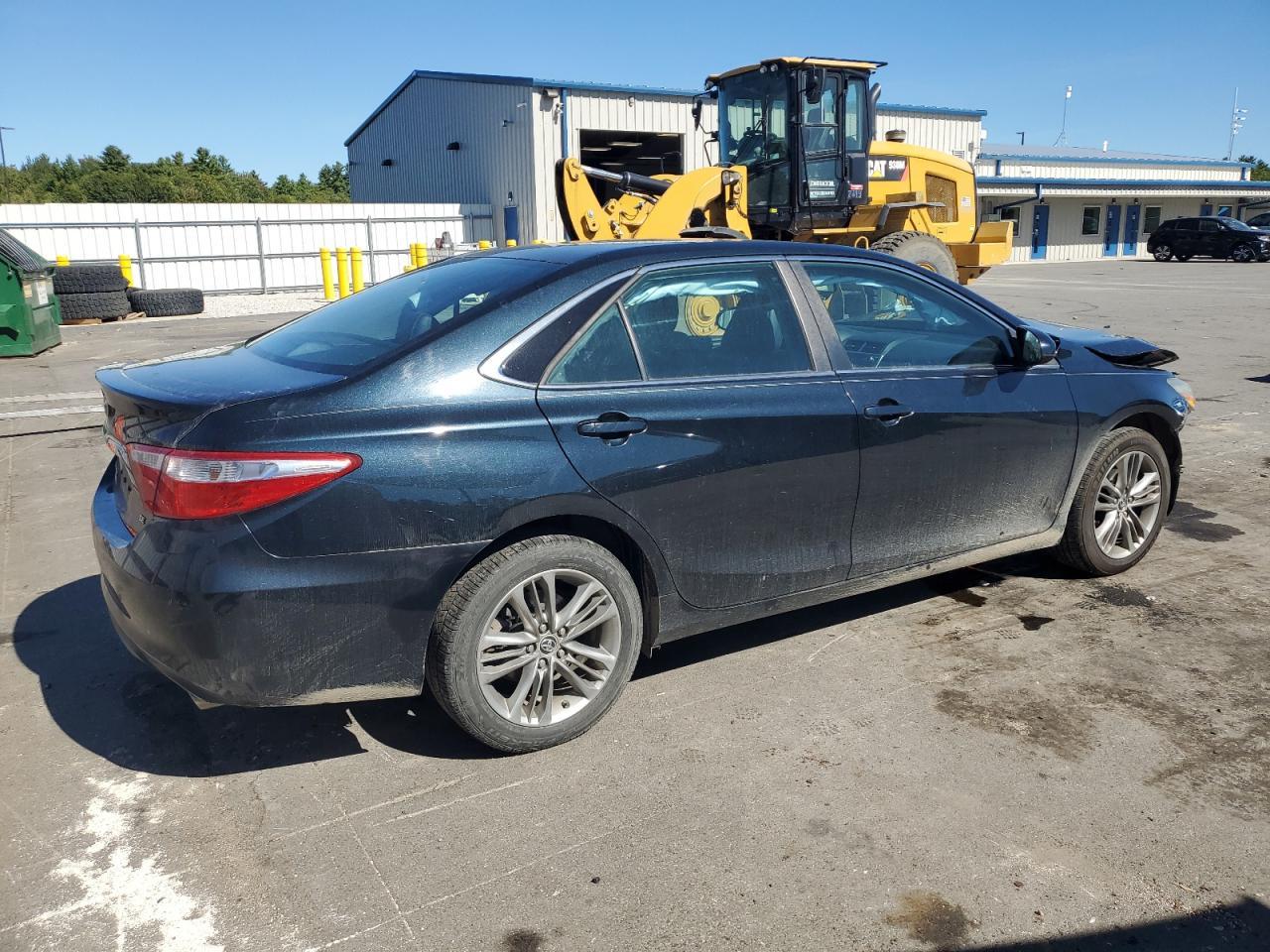2015 TOYOTA CAMRY