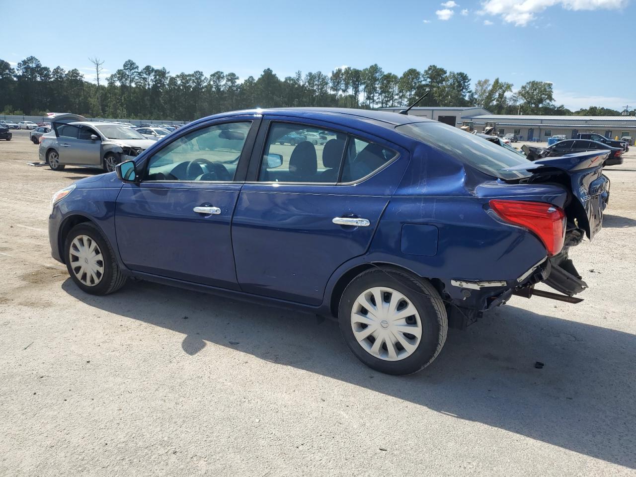 2018 NISSAN VERSA