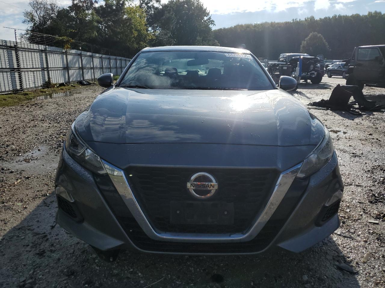 2019 NISSAN ALTIMA