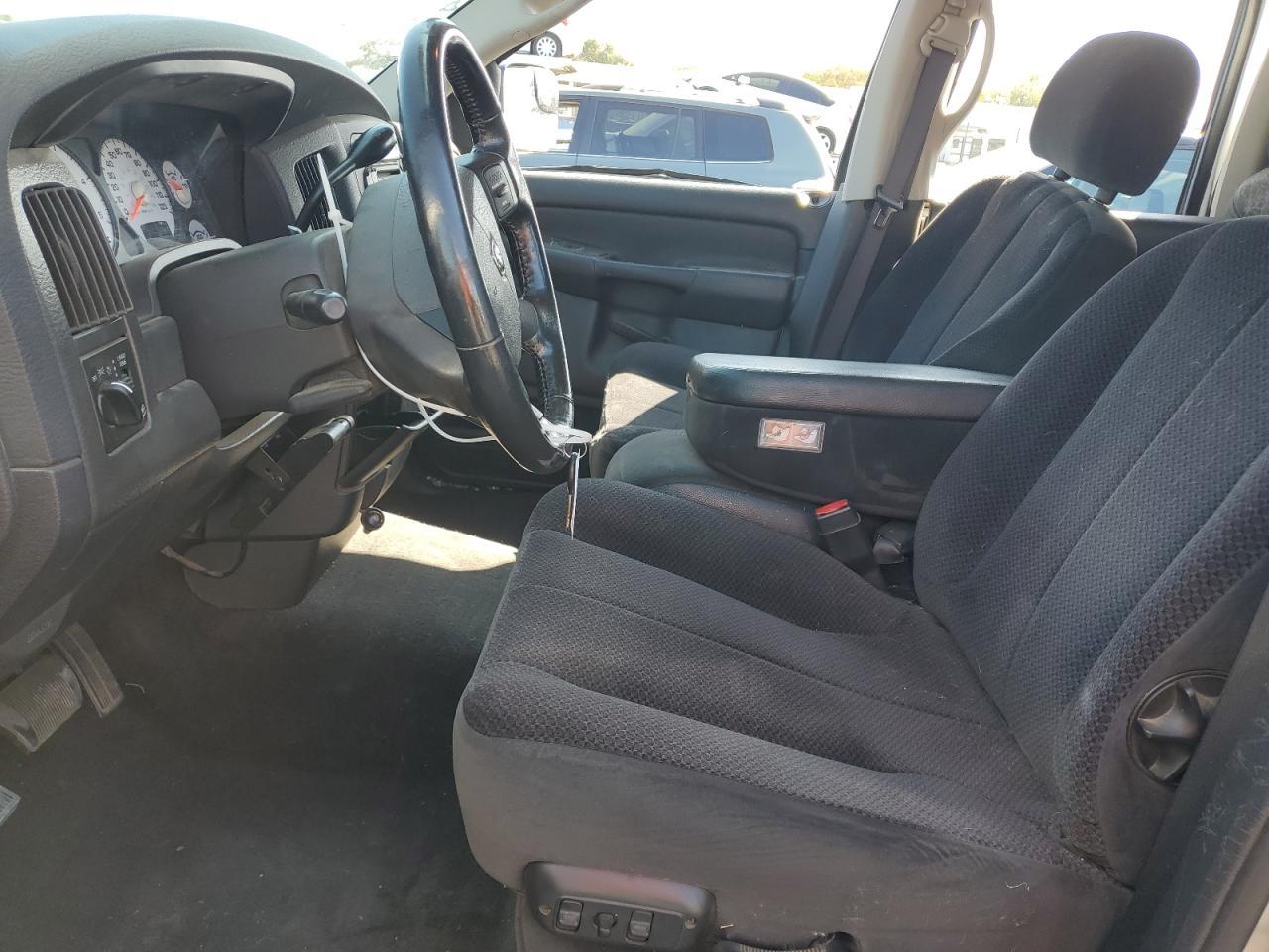 2005 DODGE Ram 2500