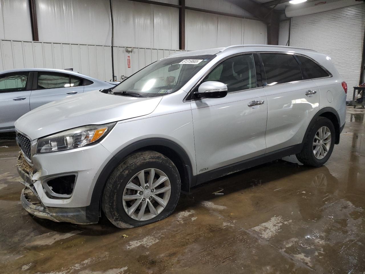 2016 KIA SORENTO