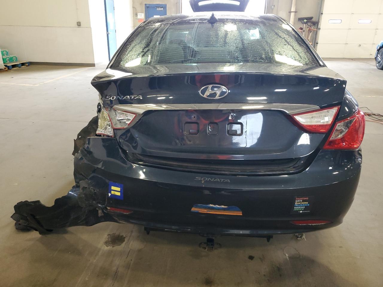 2012 HYUNDAI SONATA