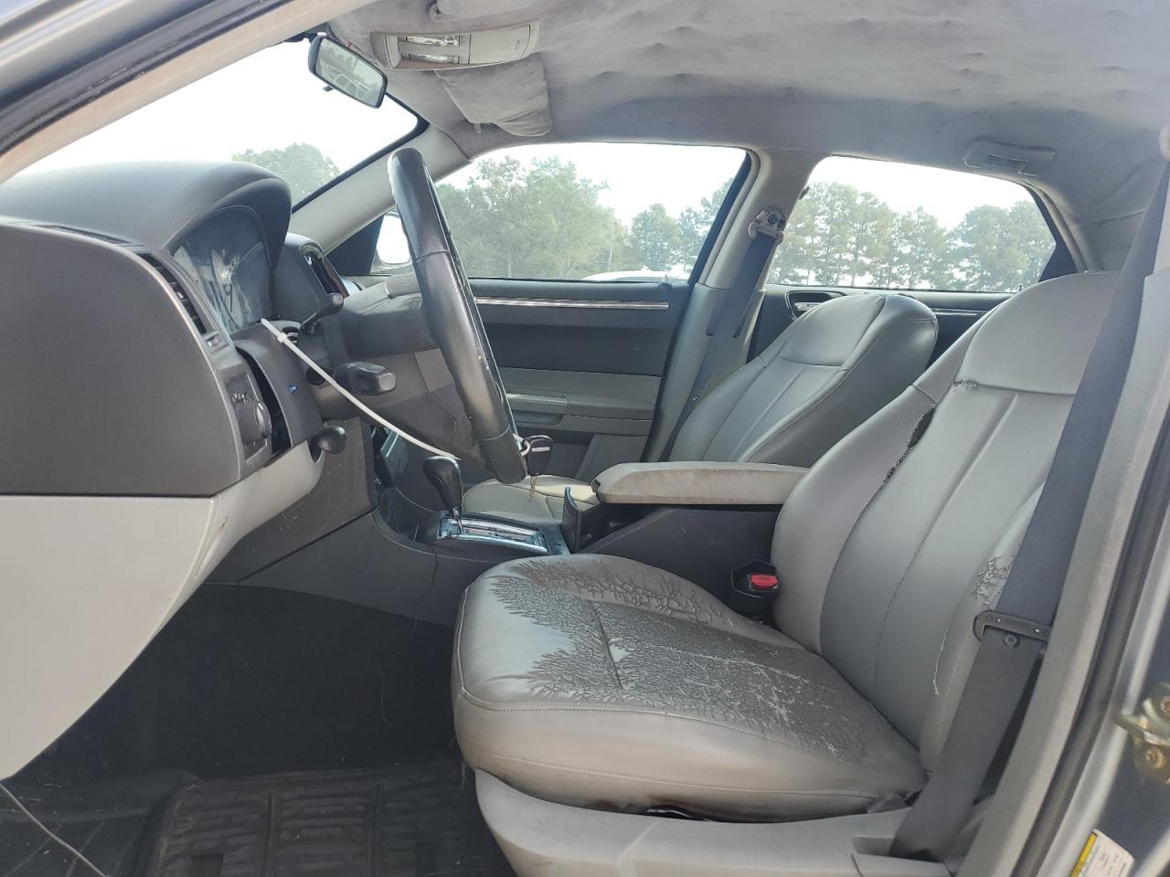 2006 CHRYSLER 300