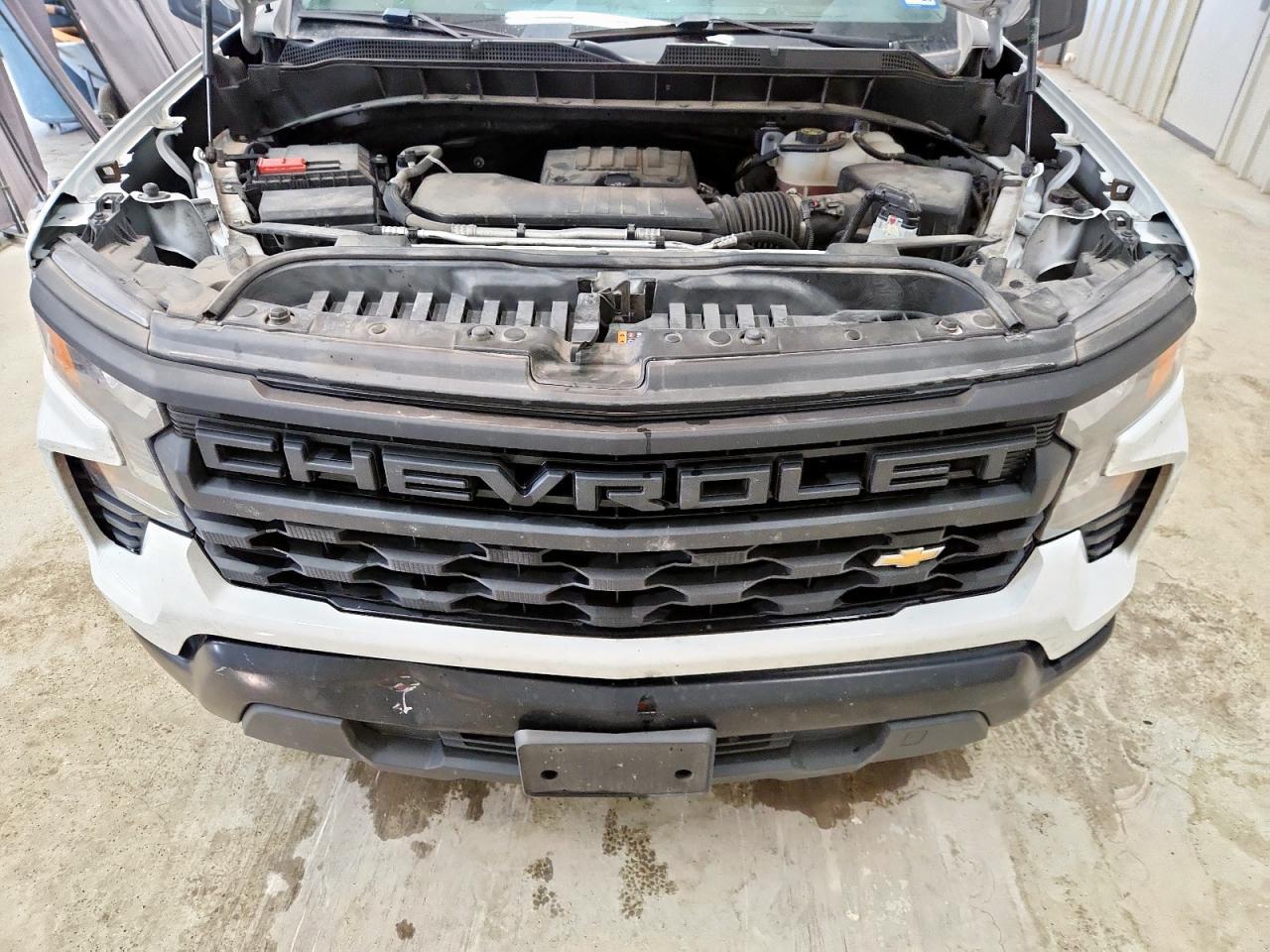 2023 CHEVROLET Silverado