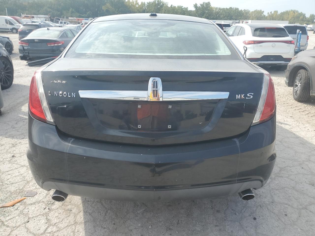 2010 LINCOLN MKS
