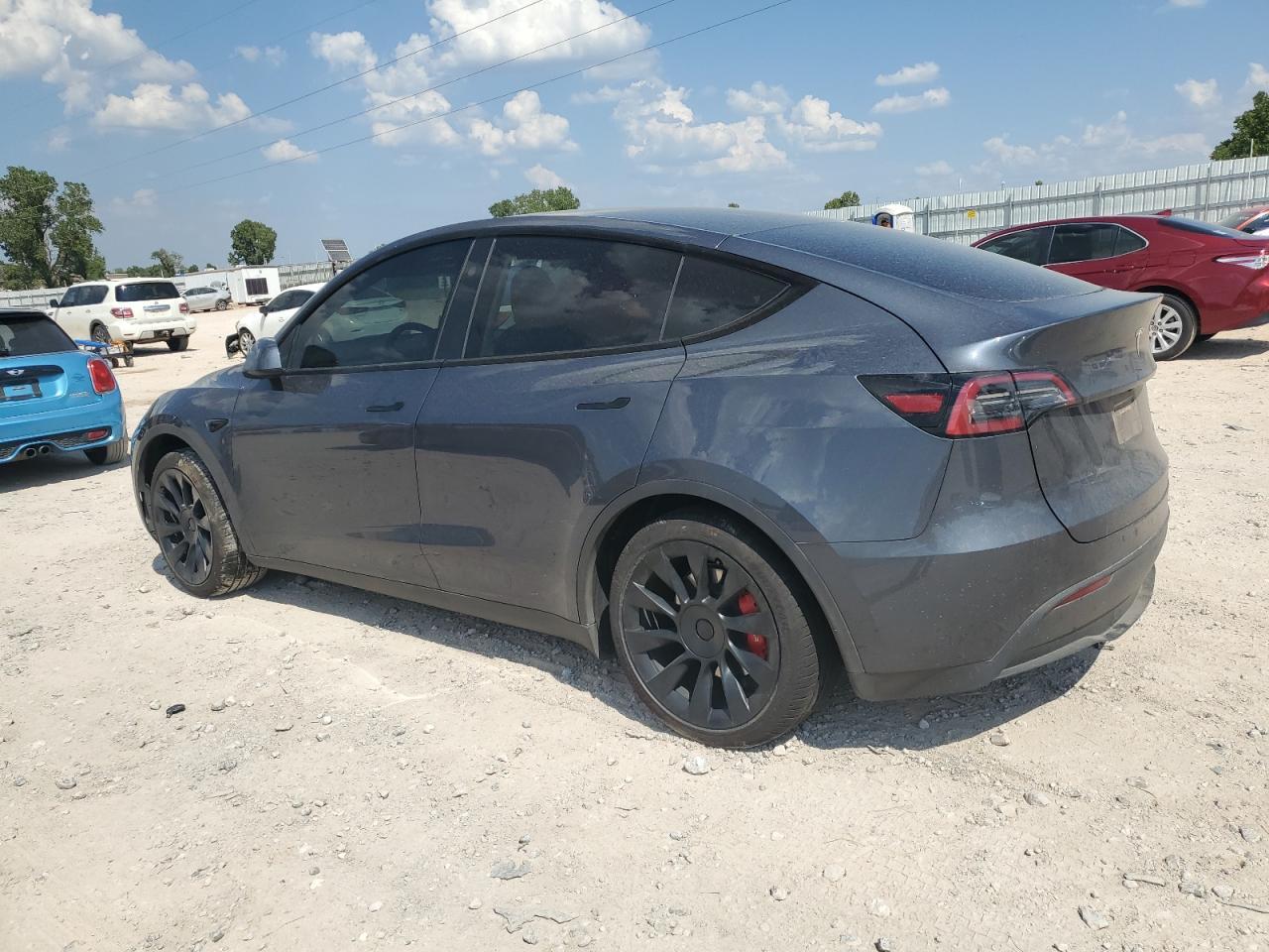 2024 TESLA MODEL Y