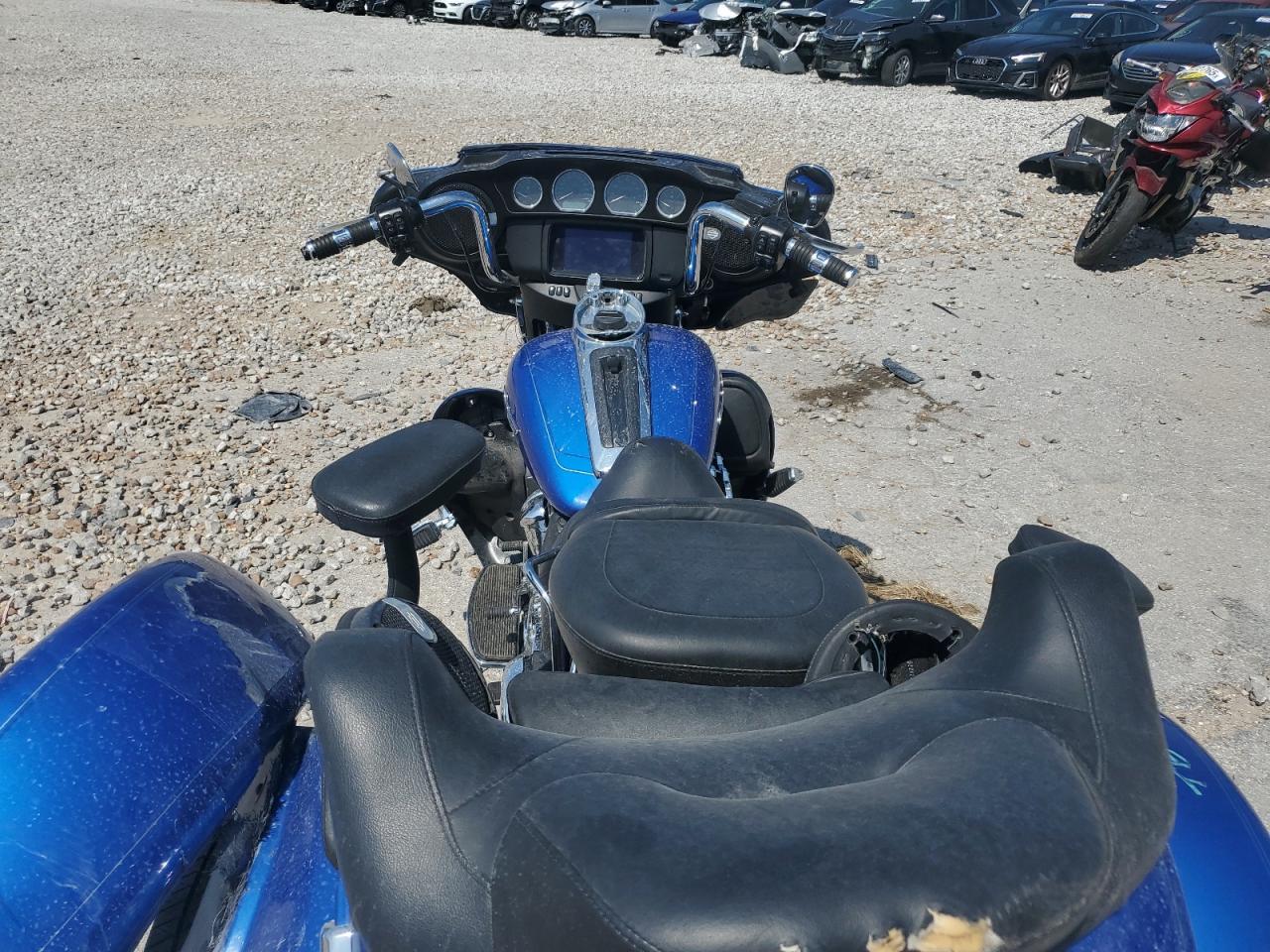 2024 HARLEY-DAVIDSON FLHTCUTG