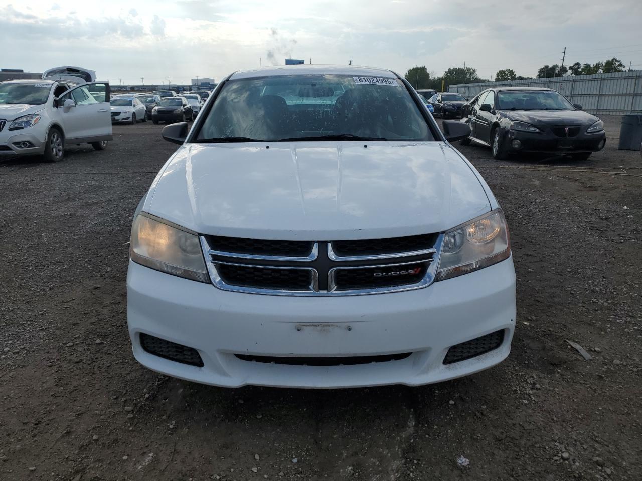 2013 DODGE Avenger
