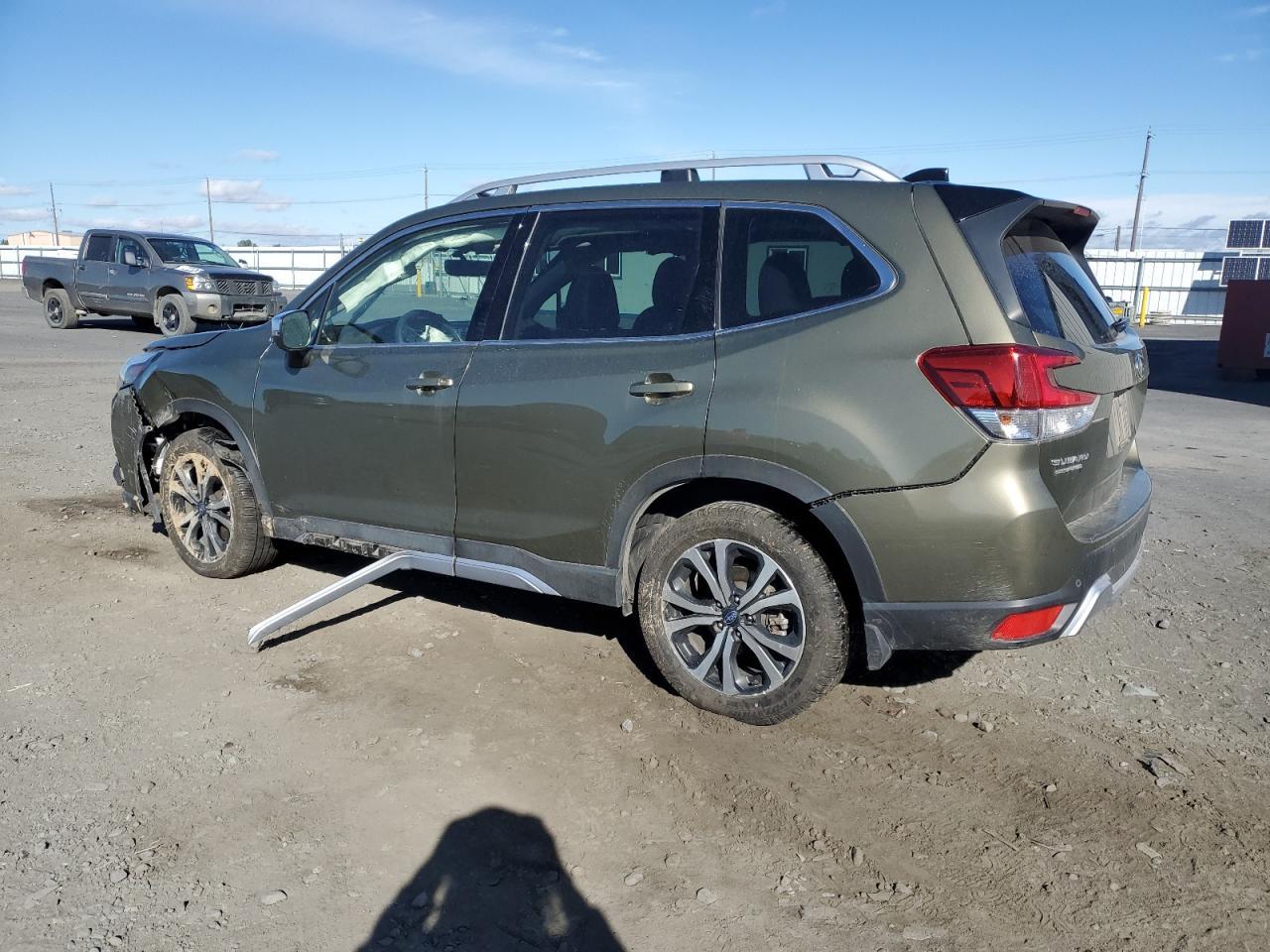 2024 SUBARU FORESTER