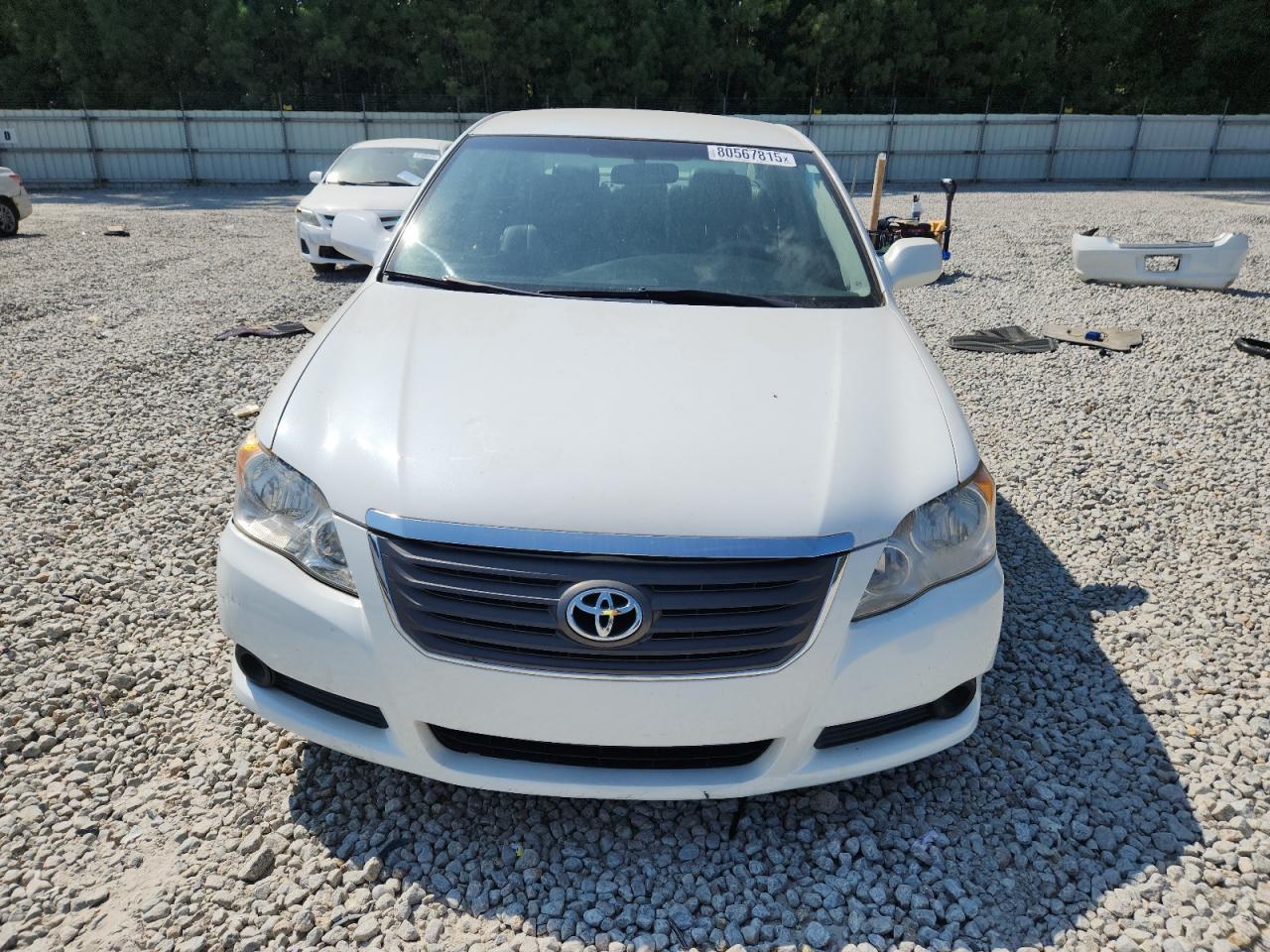2010 TOYOTA Avalon