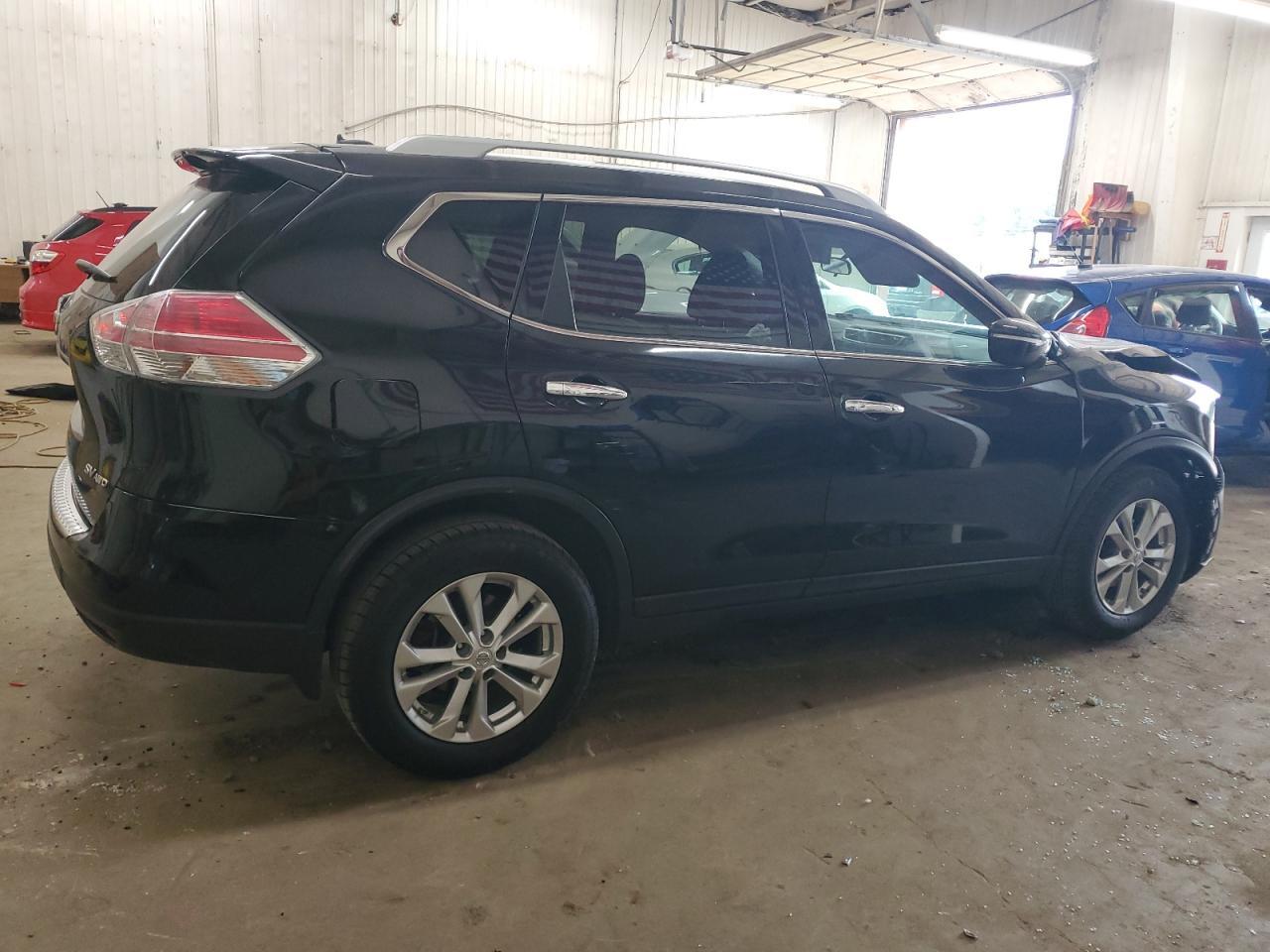 2015 NISSAN ROGUE