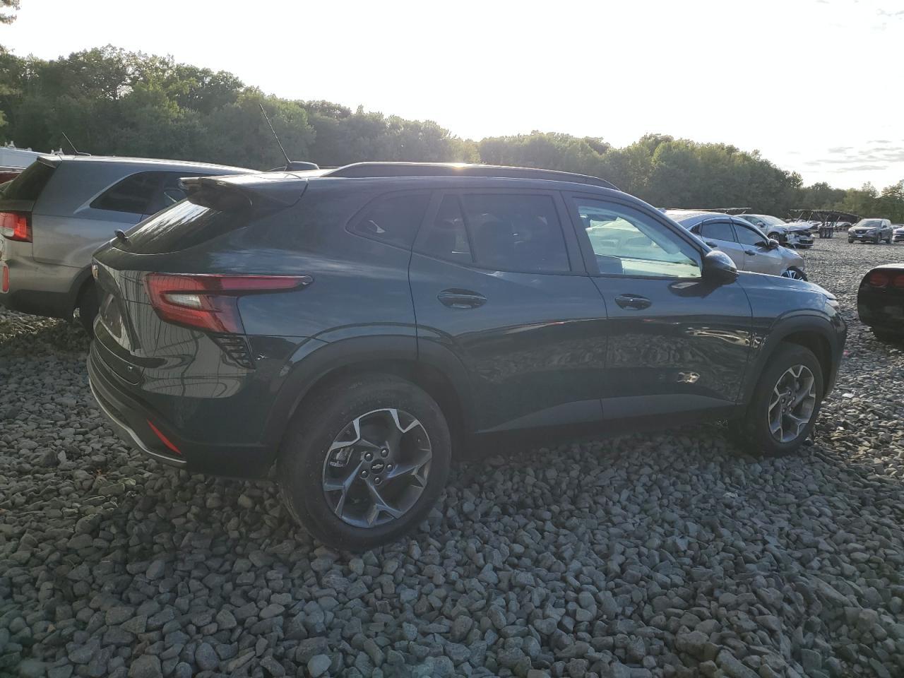 2025 CHEVROLET TRAX