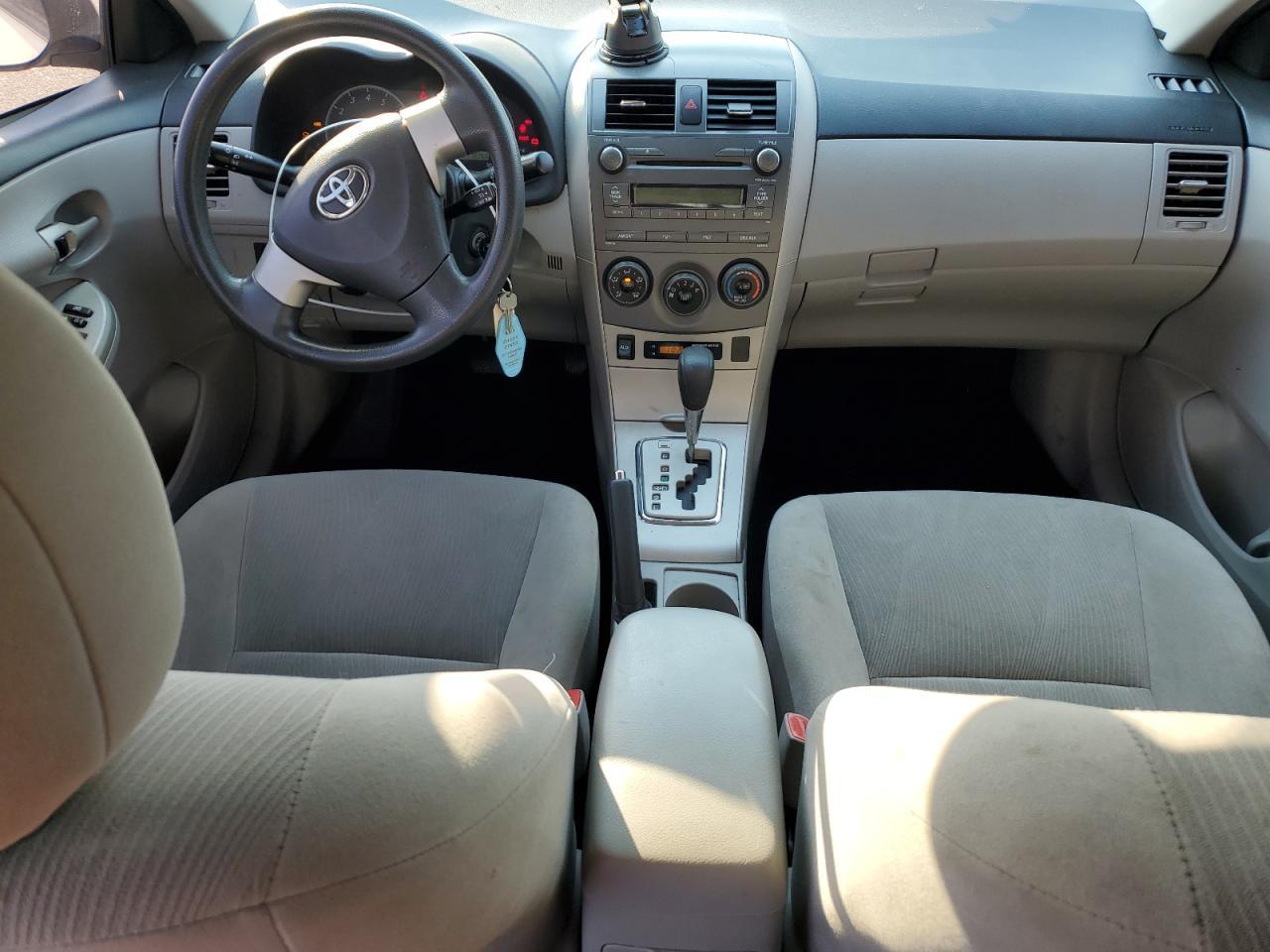 2011 TOYOTA COROLLA