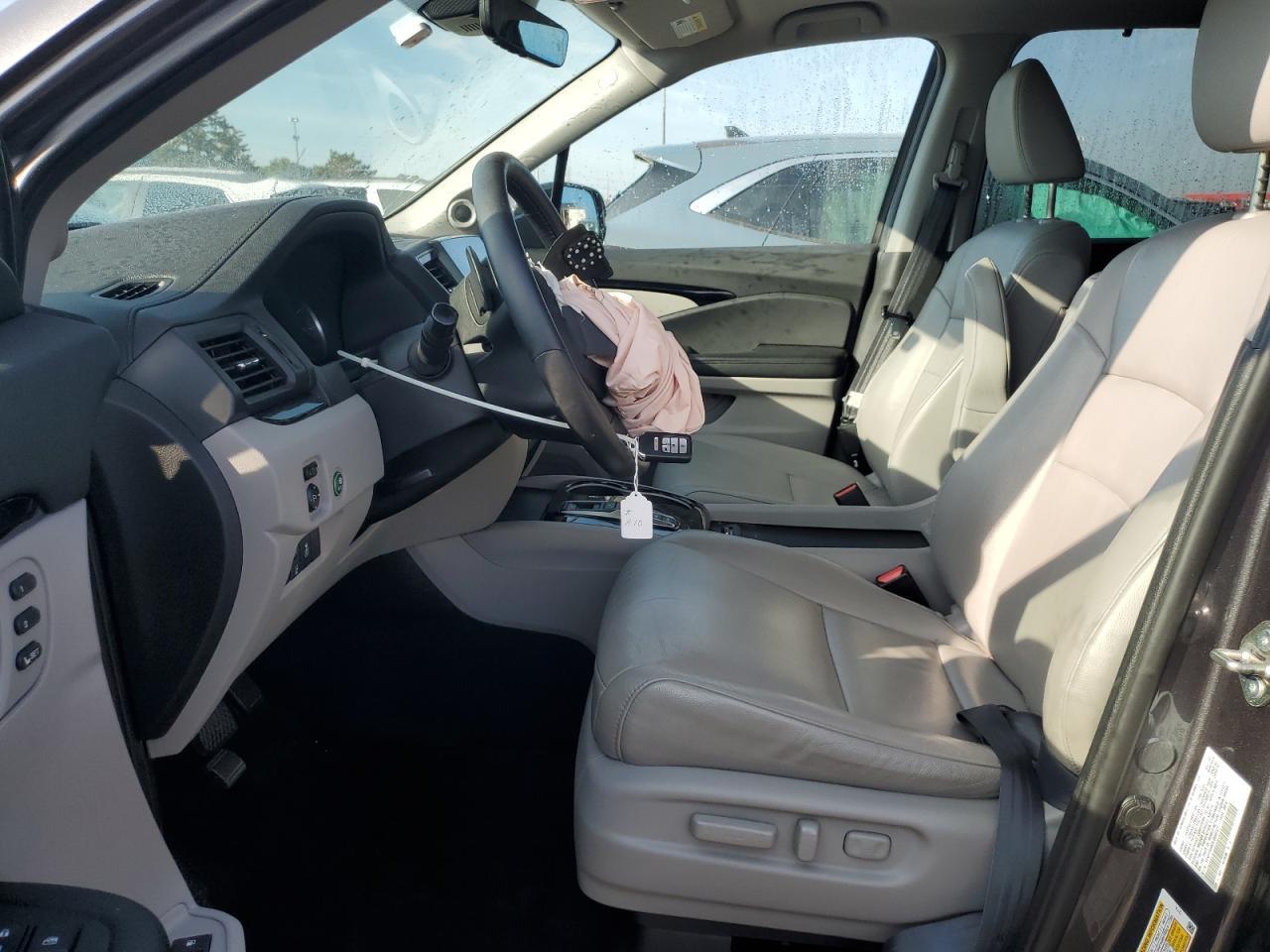2020 HONDA PILOT