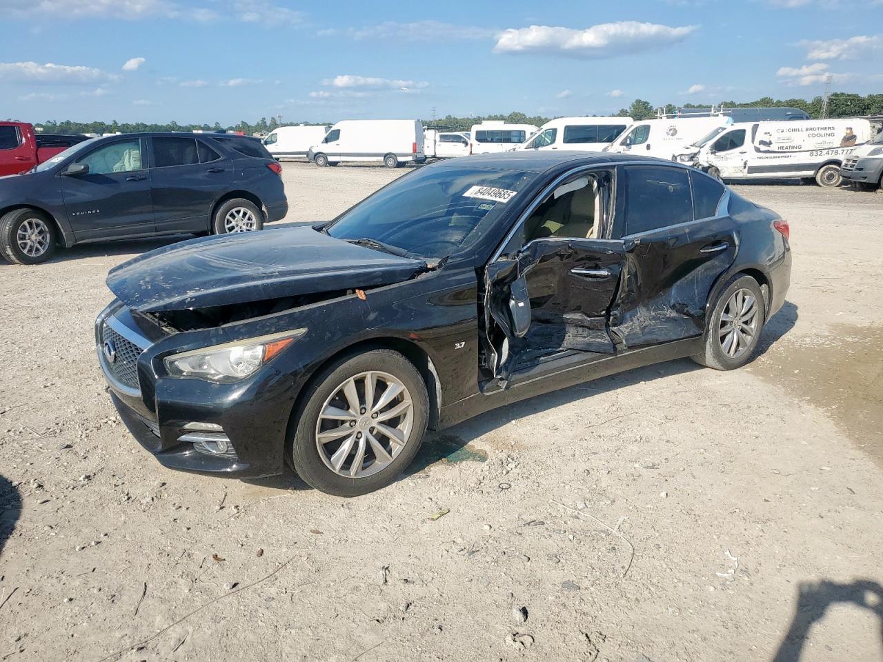 2014 INFINITI Q50