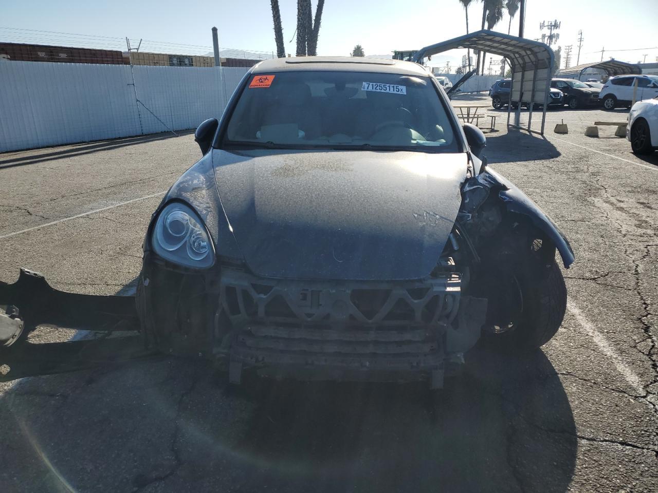 2012 PORSCHE CAYENNE