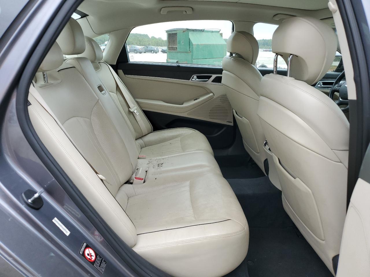 2015 HYUNDAI GENESIS