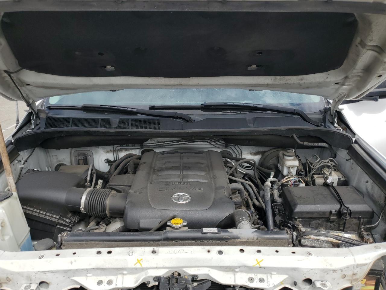 2017 TOYOTA TUNDRA