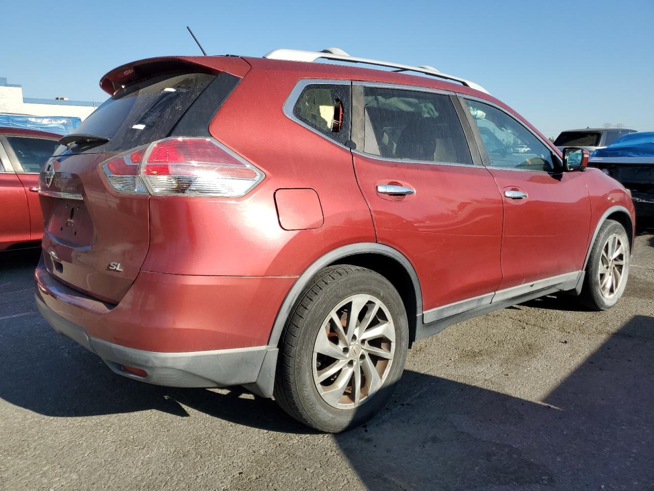 2015 NISSAN ROGUE
