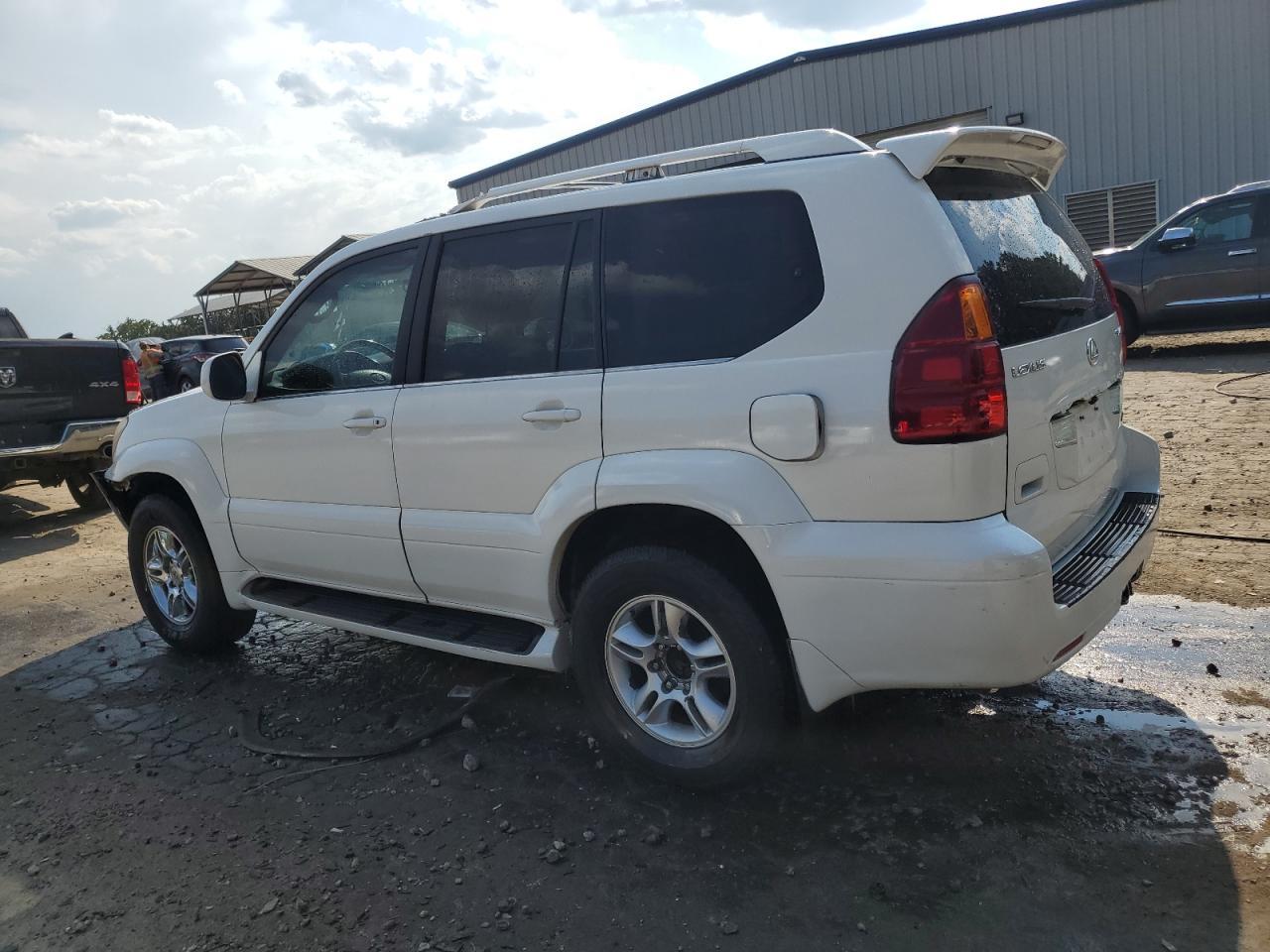 2004 LEXUS Gx 470