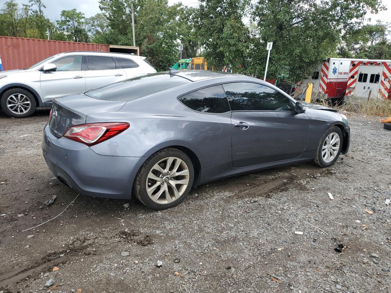 2014 HYUNDAI GENESIS