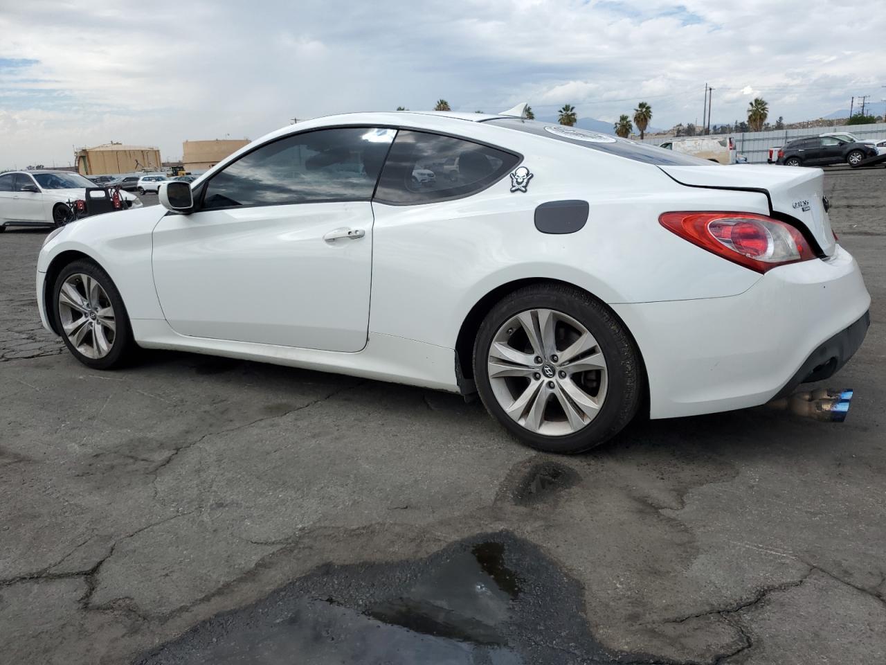 2010 HYUNDAI GENESIS
