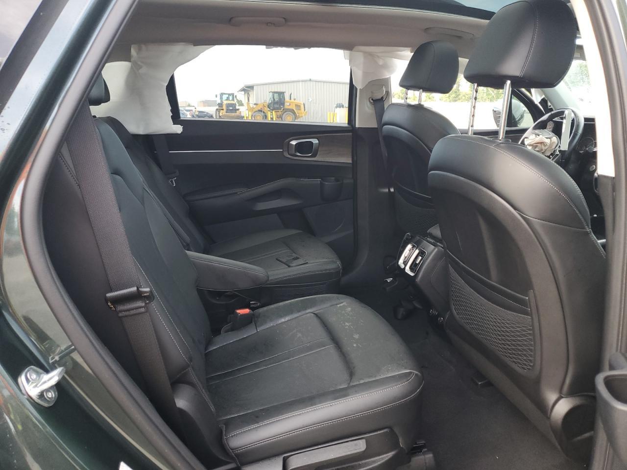 2023 KIA SORENTO