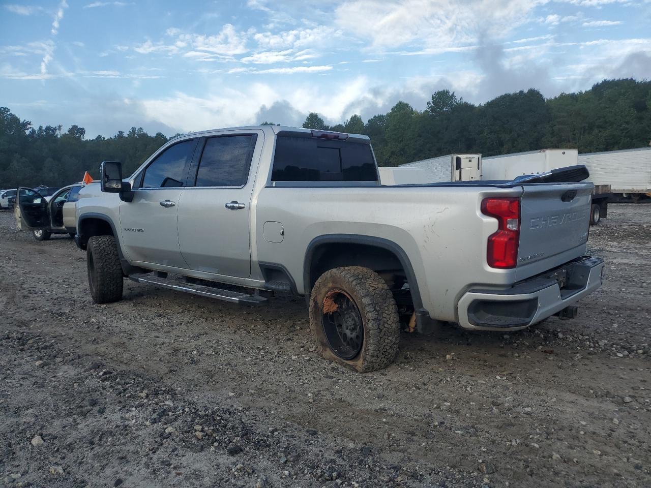 2022 CHEVROLET Silverado