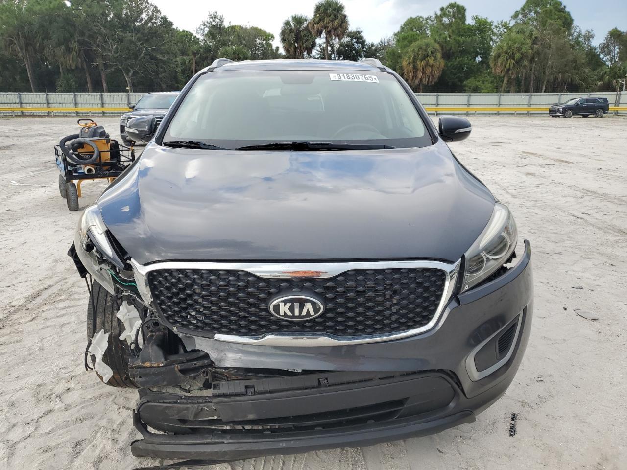 2017 KIA SORENTO