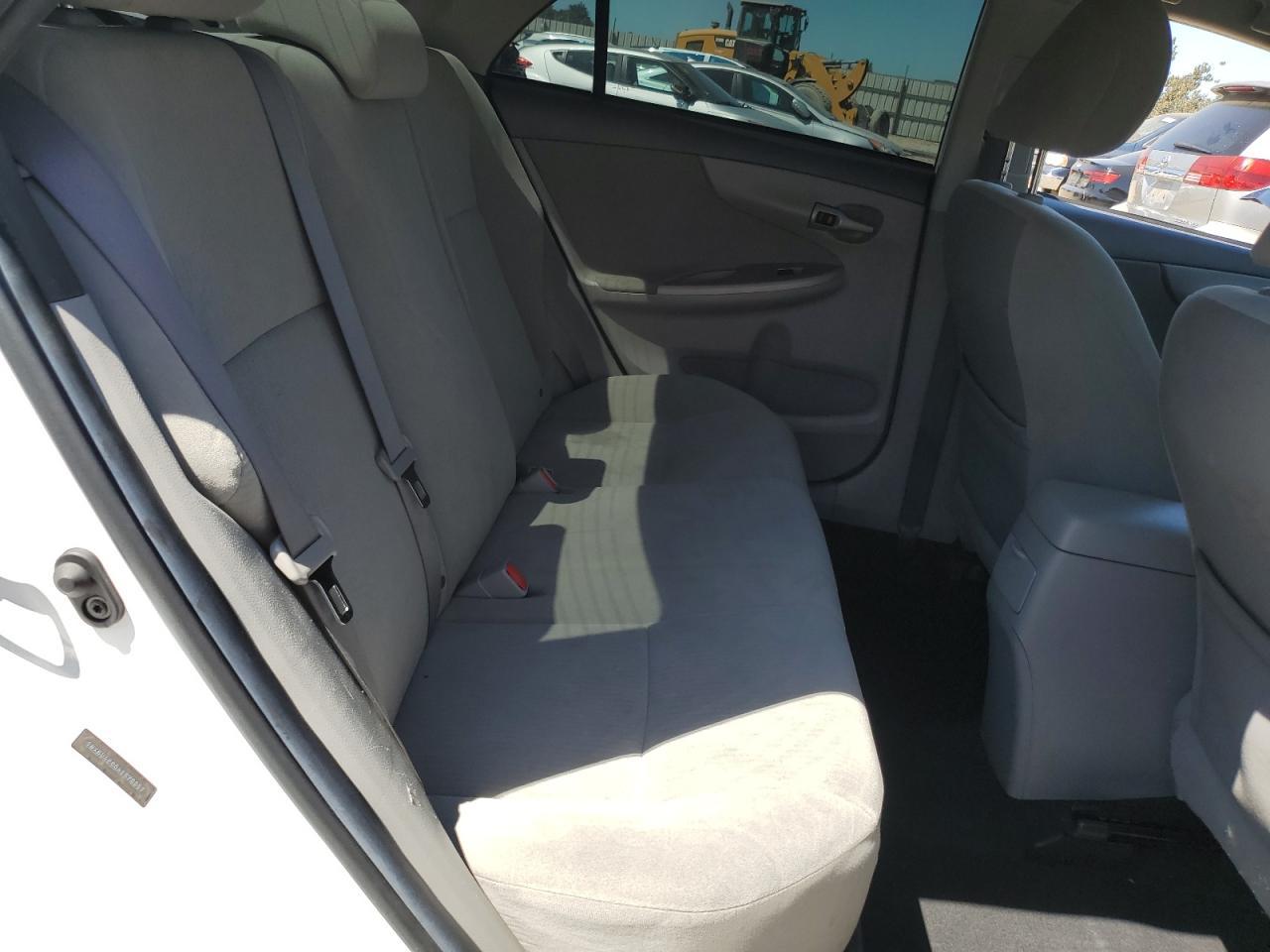 2010 TOYOTA COROLLA
