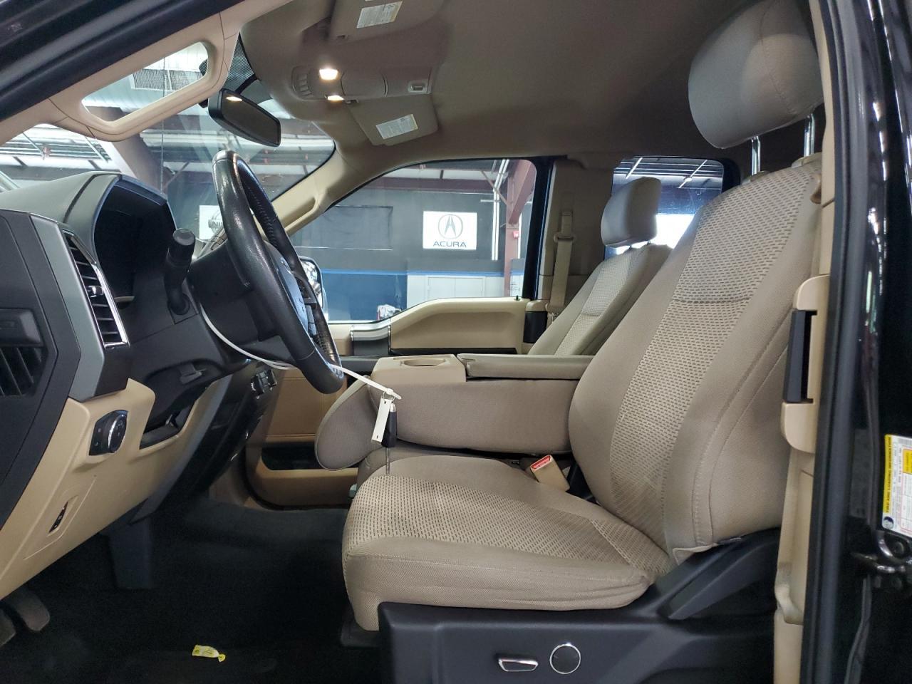 2015 FORD F-150
