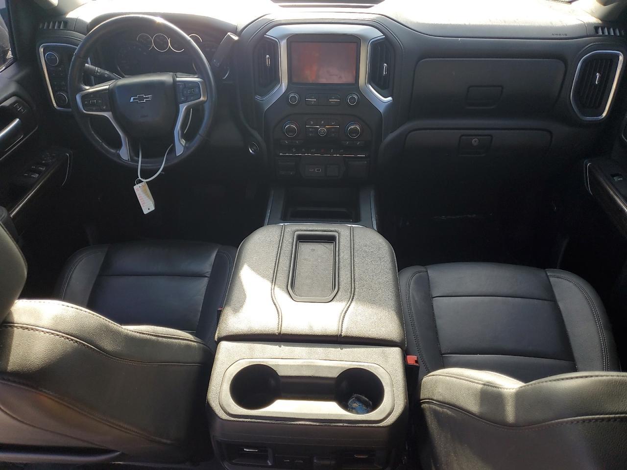 2021 CHEVROLET Silverado