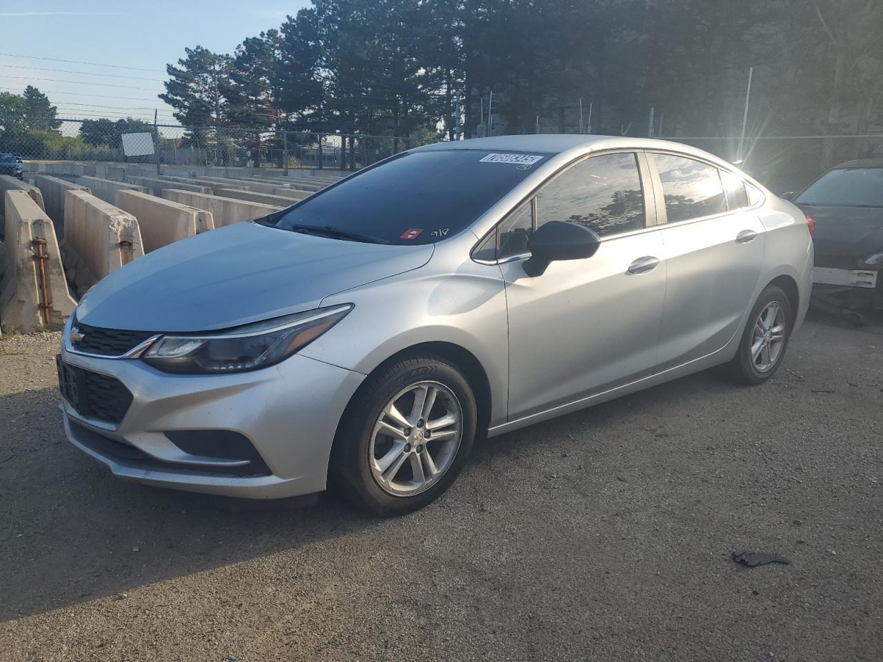 2017 CHEVROLET CRUZE