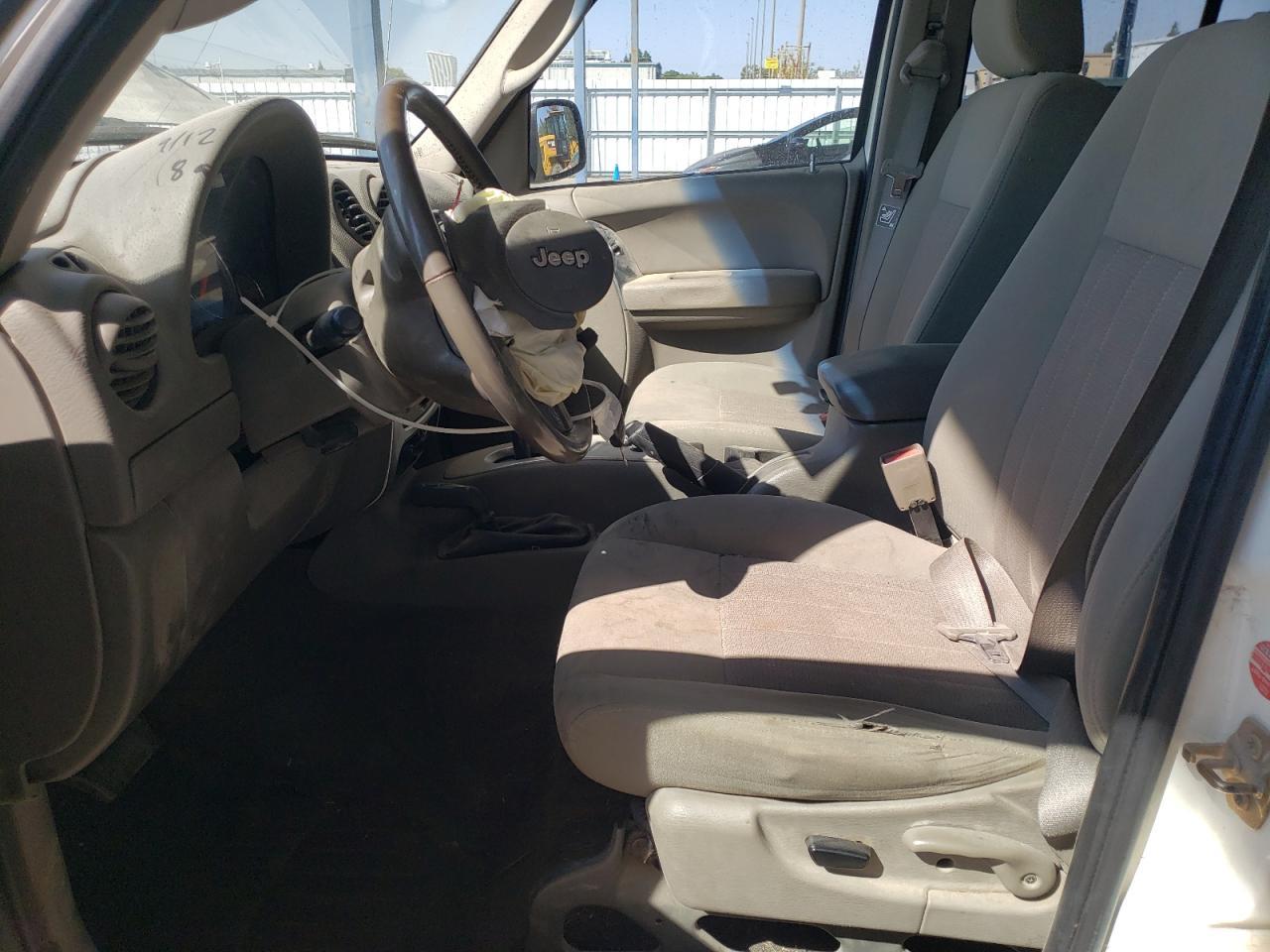 2005 JEEP Liberty