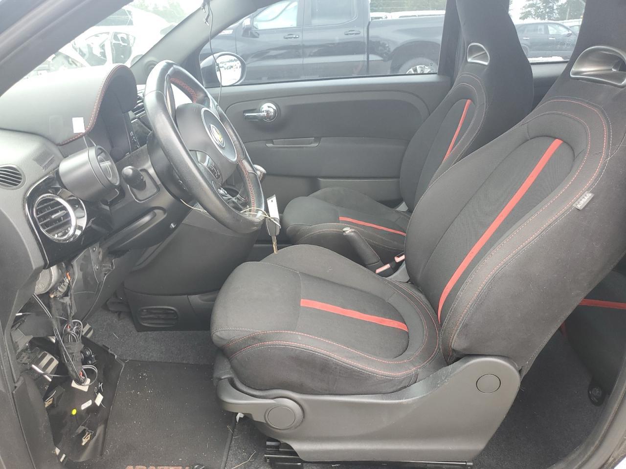2013 FIAT 500