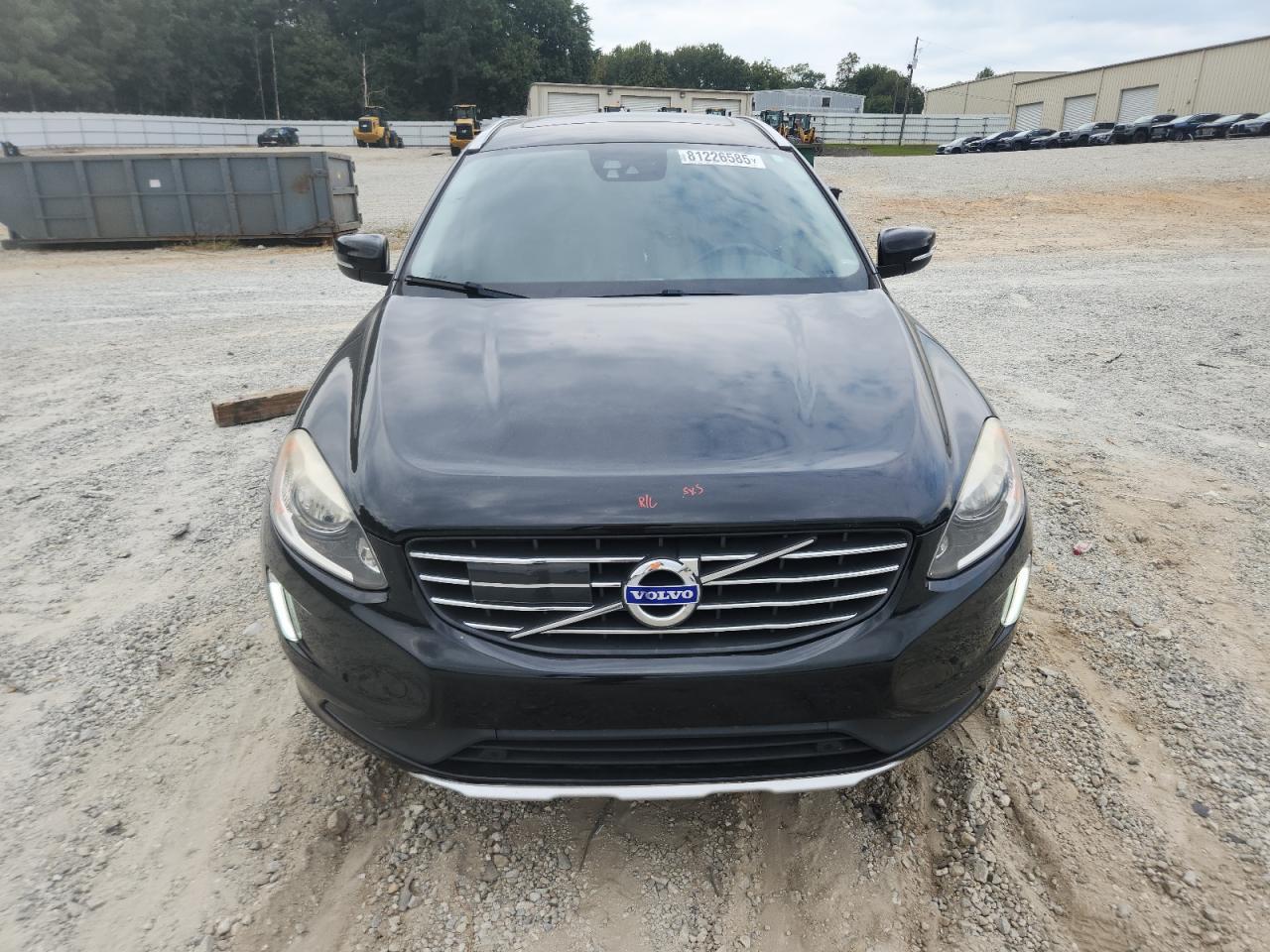 2015 VOLVO XC60