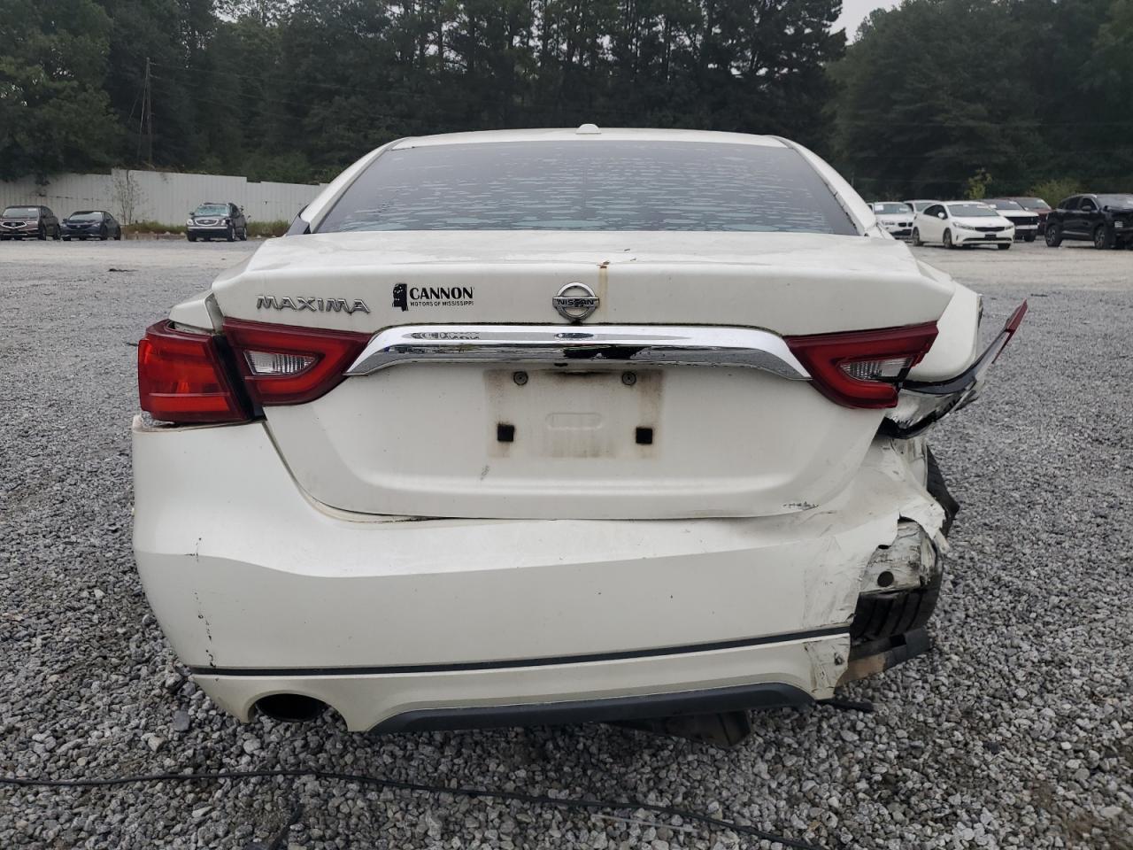 2016 NISSAN Maxima