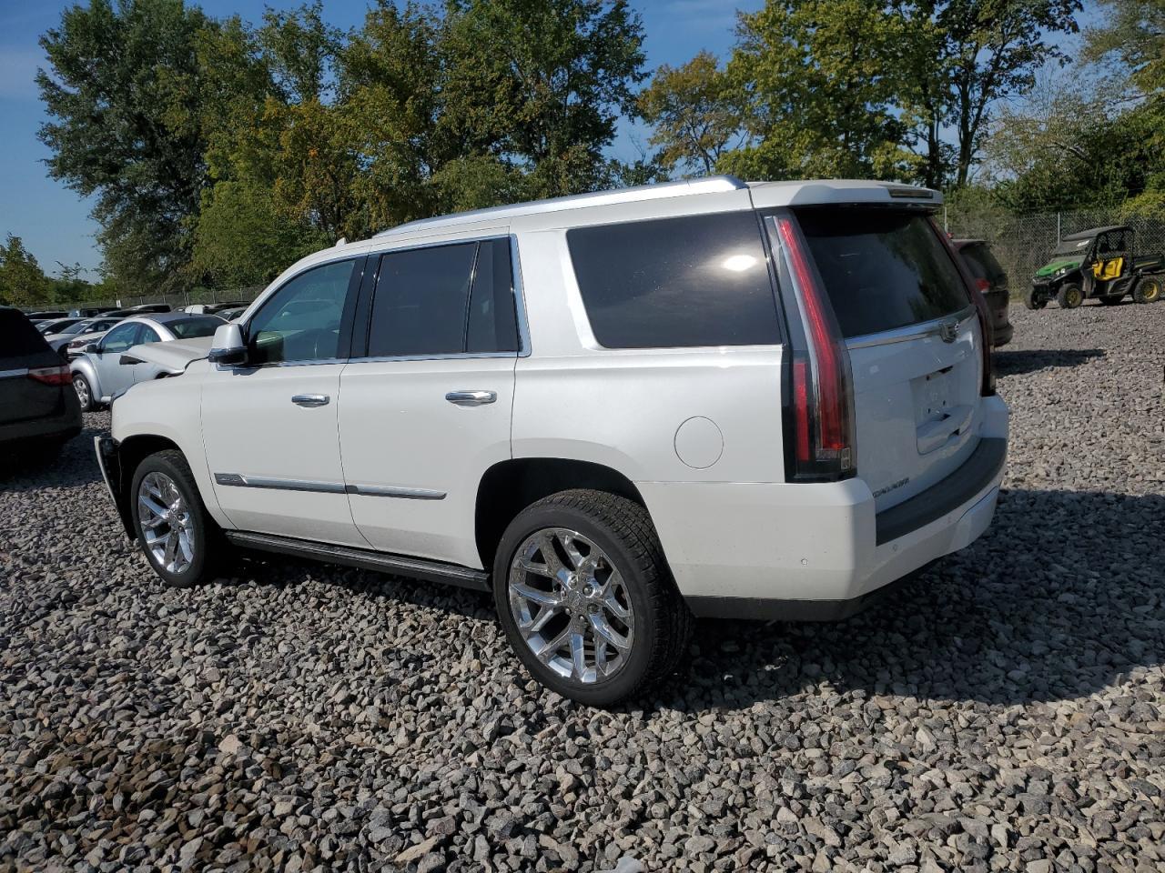 2017 CADILLAC ESCALADE