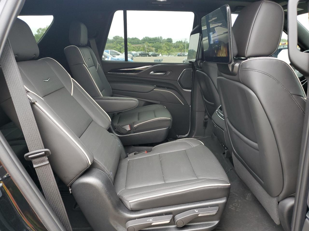2023 CADILLAC ESCALADE