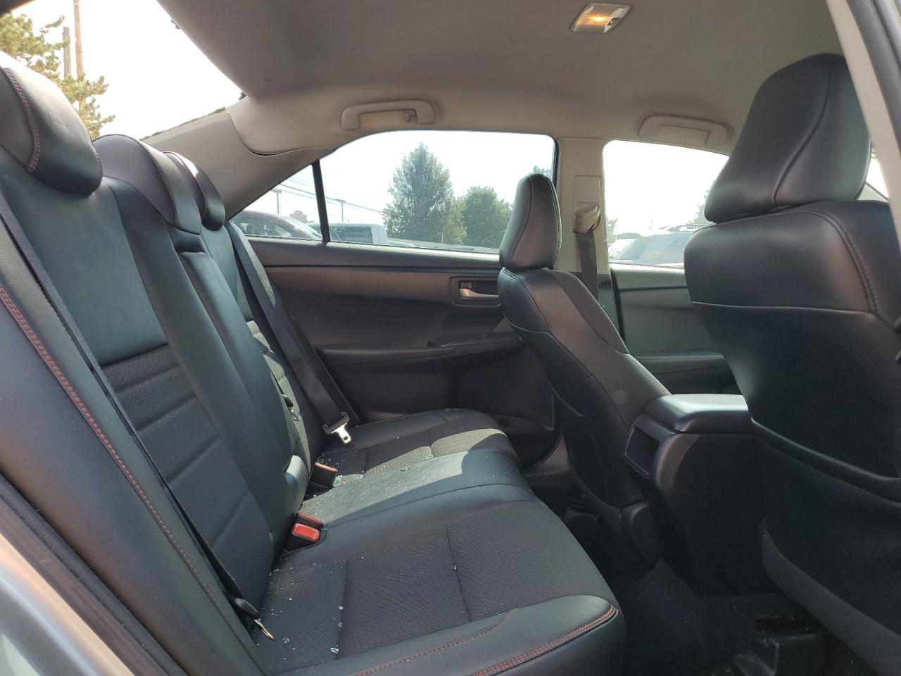 2016 TOYOTA CAMRY