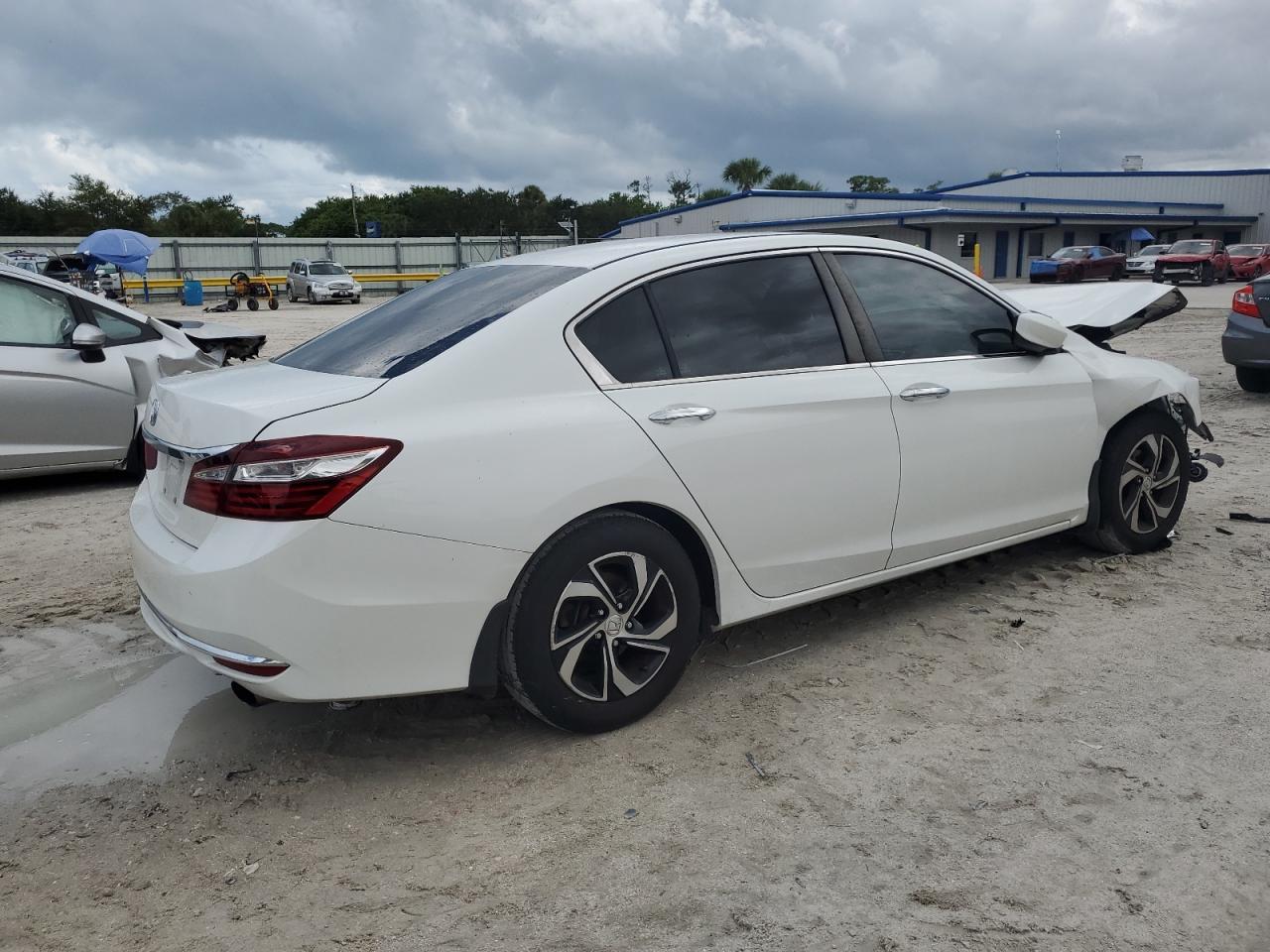 2017 HONDA ACCORD