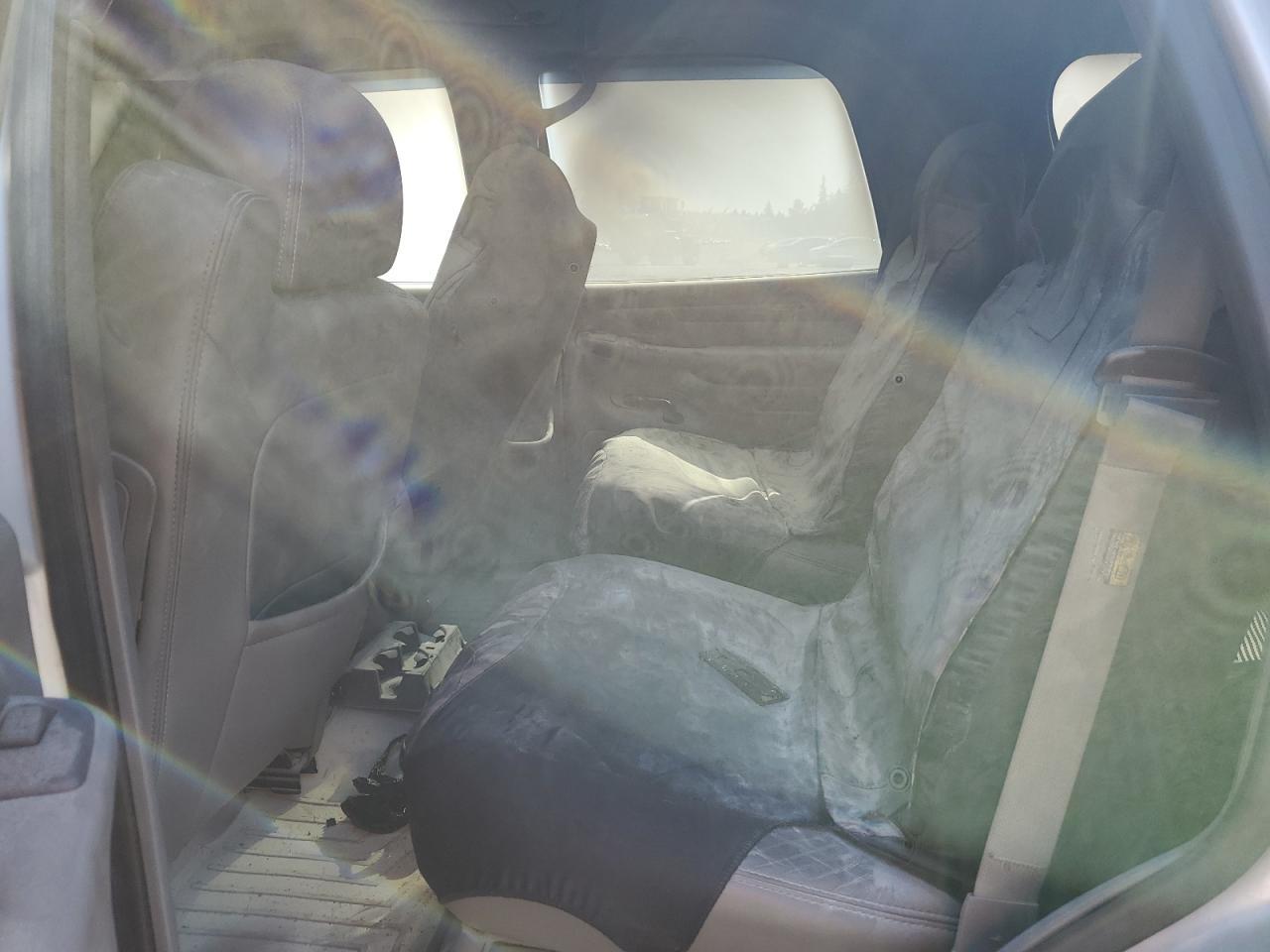 2004 CADILLAC ESCALADE