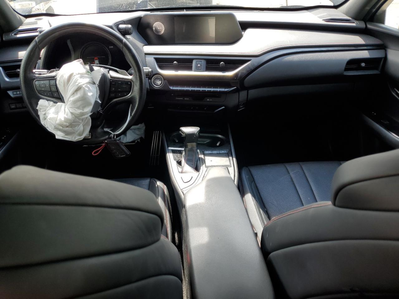 2019 LEXUS Ux
